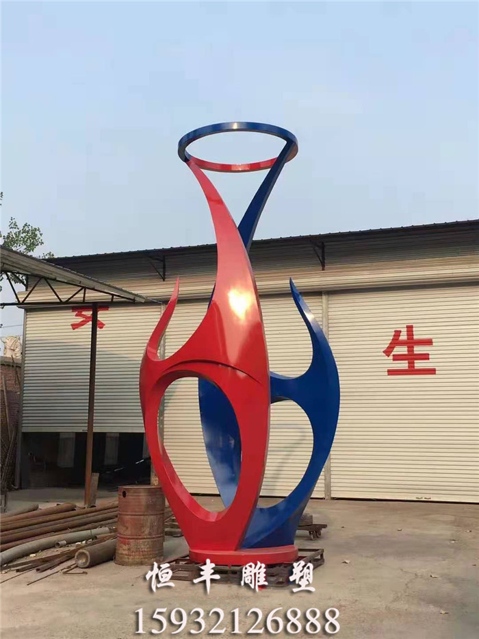 镜面河北不锈钢抽象雕塑的色彩空间介绍