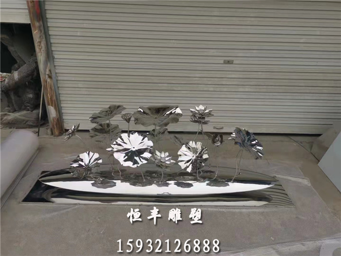 不锈钢景观雕塑 